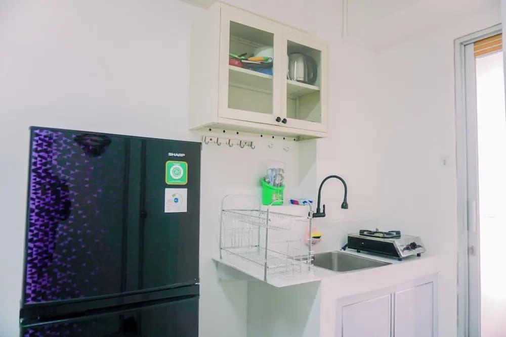 Cozy And Comfort Living 2Br Green Bay Pluit Apartment - photo 13