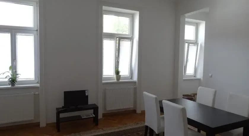 Altbau-Garconniere Schulgasse - photo 4