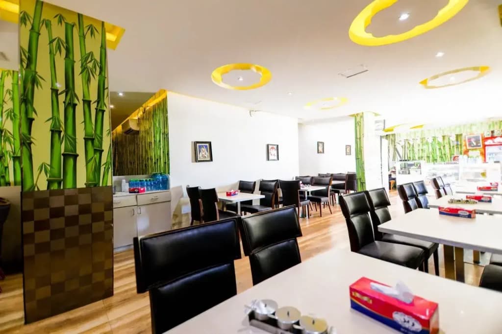 Savoy Inn Hotel - photo 26