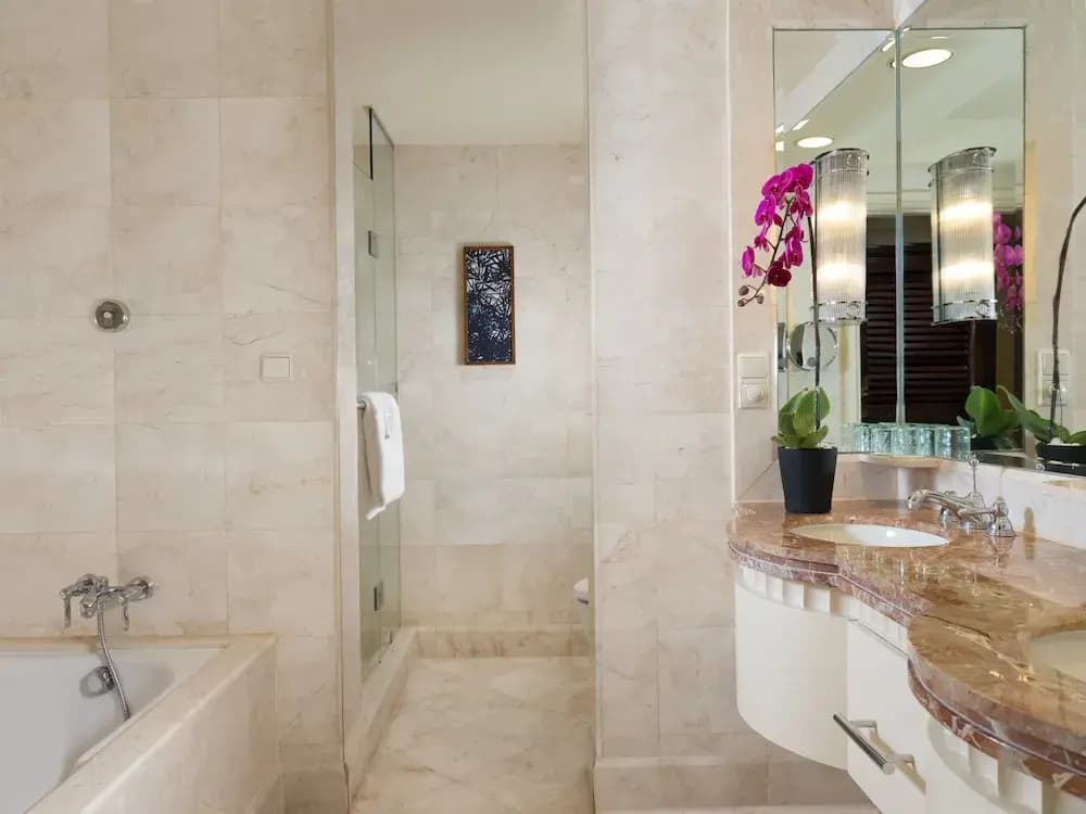 The Plaza Residences - photo 21