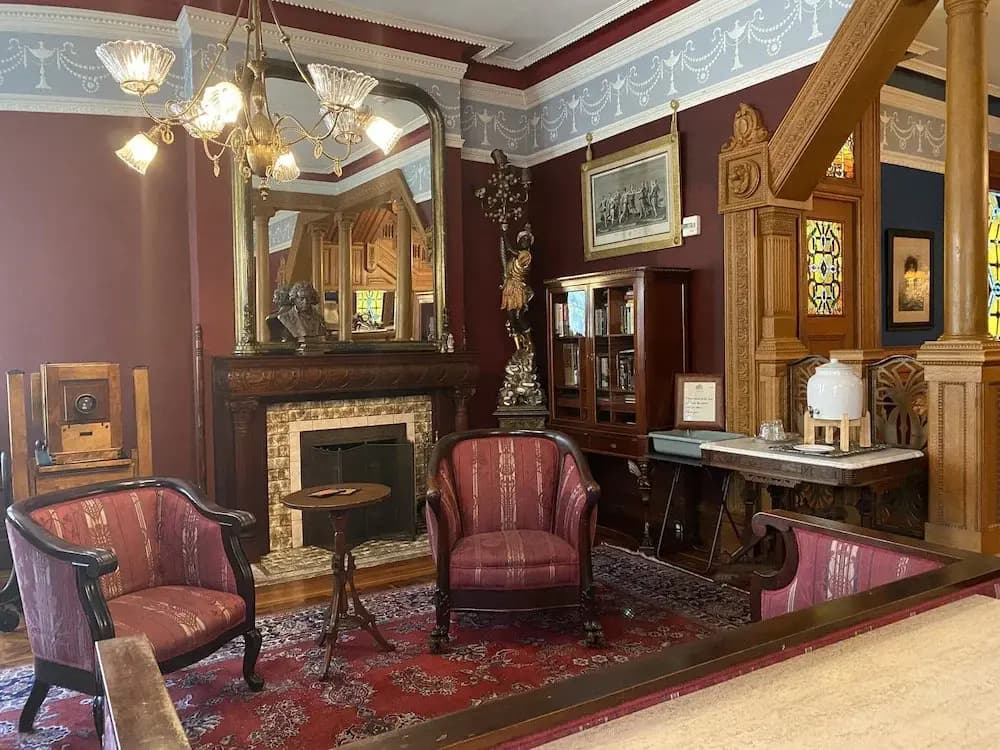 Chateau Tivoli B&B - photo 2