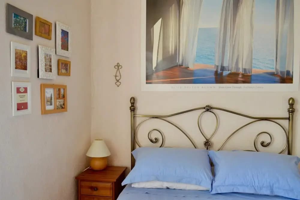 Central and Homely One Bedroom Flat - main photo