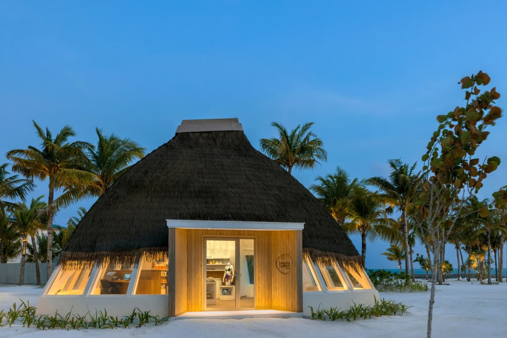 Centara Mirage Lagoon Maldives - photo 24