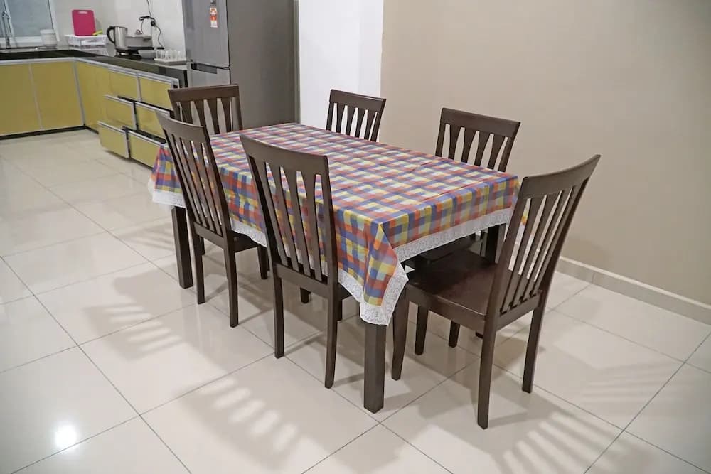 CVR Homestay Melaka - photo 12