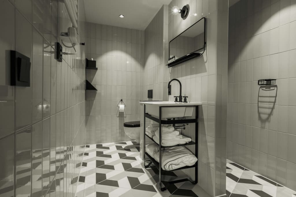 Hotel V Fizeaustraat - photo 28
