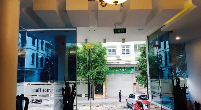 Saigon Palace by OYO Rooms - photo 29