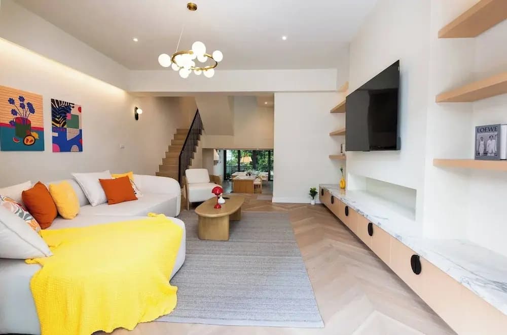 Stylish 5BR Poolhouse & Theater 2mins to BTS - photo 20