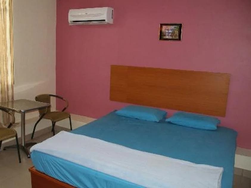 Budget Comfort Hostel - photo 4