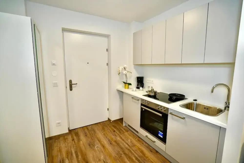 DM & S Apartment - photo 20