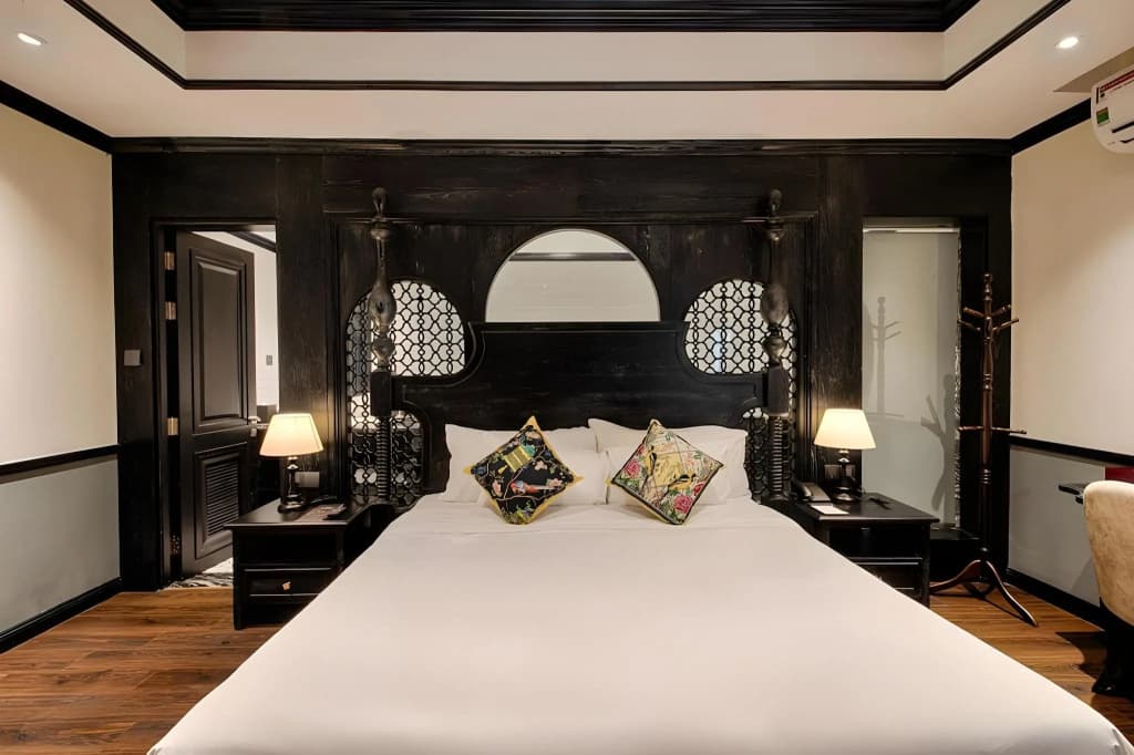 Monarque Hotel - photo 39