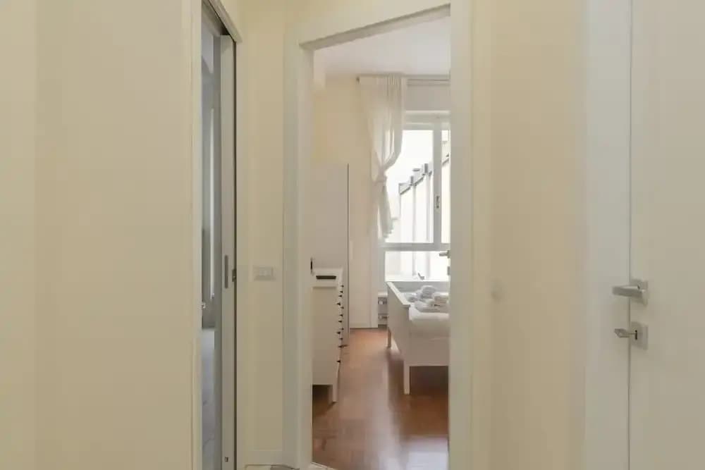 JOIVY Modern 2bed flat with balcony, 250m from M5 Foppa and M2 Sant'Agostino - photo 14