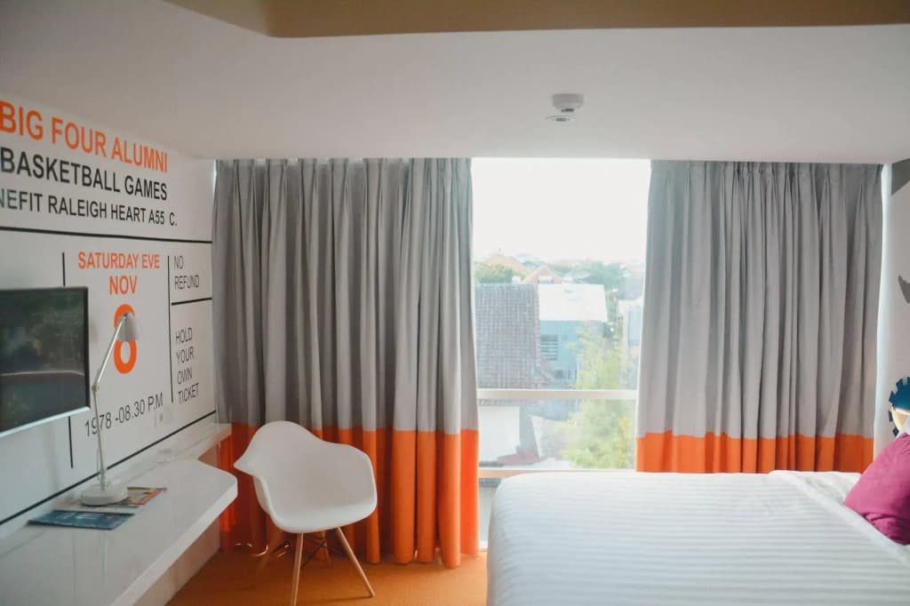 Berry Glee Thematic Hotel - photo 6