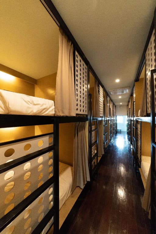H2B Hostel - photo 11
