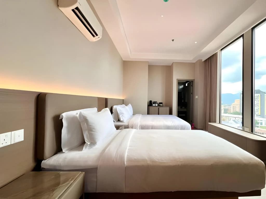 Landison Hotel Penang - photo 1