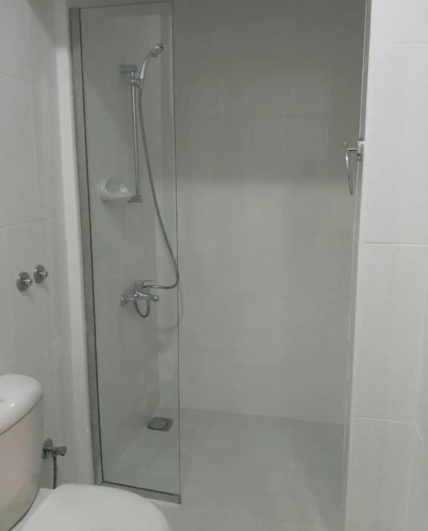Sovereign Hotel - Marriage Certificate Required - photo 9