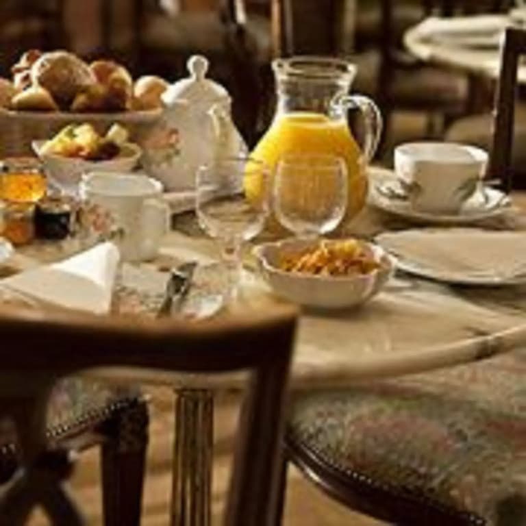 Hotel Cecilia - photo 11