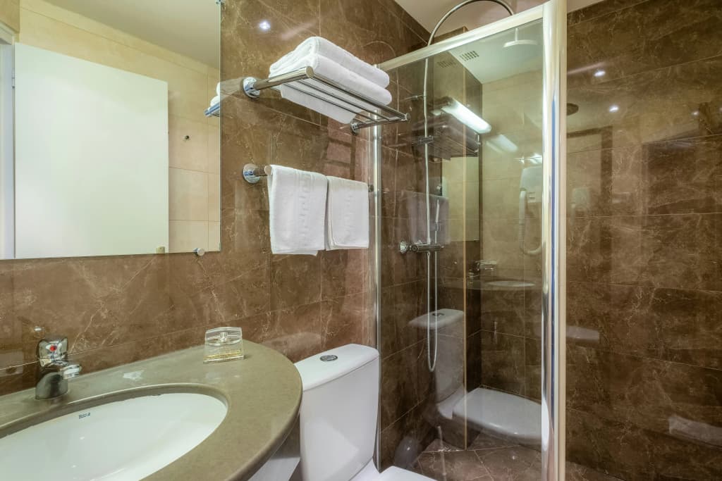 Hotel London - photo 18