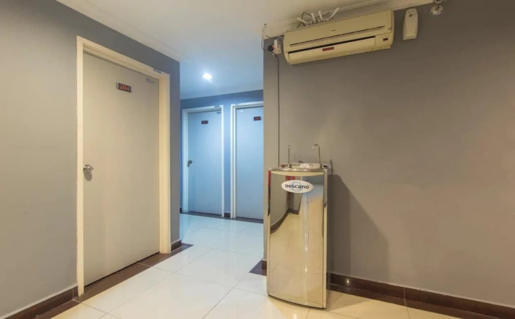 Super OYO 761 City Hotel - photo 9