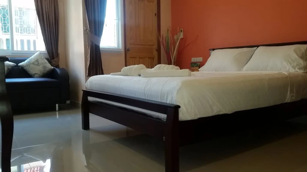 Patumnak Beach Guesthouse - photo 5