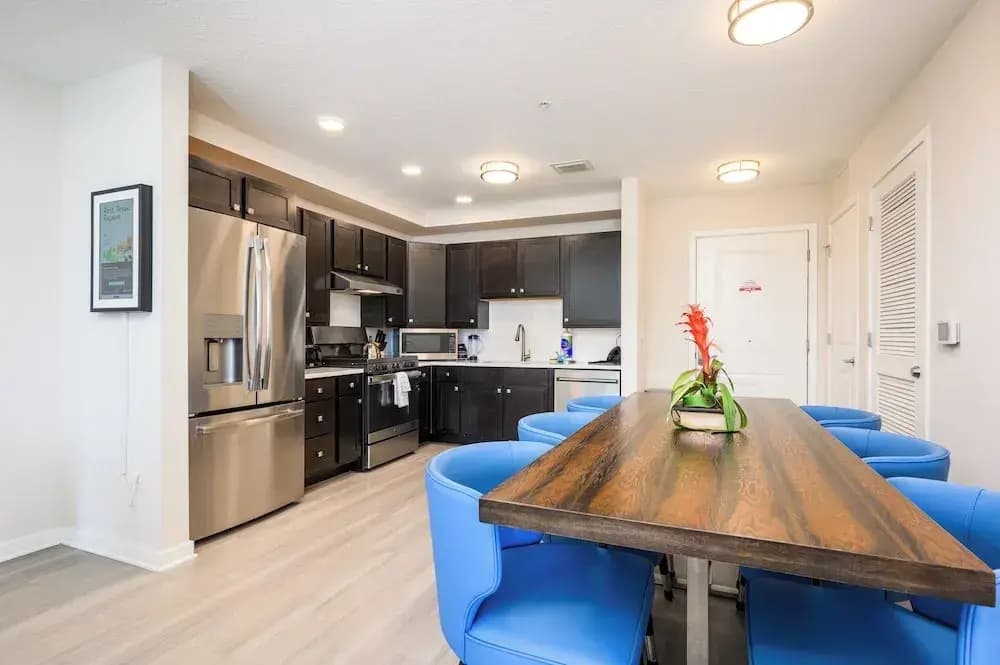 Brand New Modern Vista Cay Reserve Condo - 5008 - photo 32