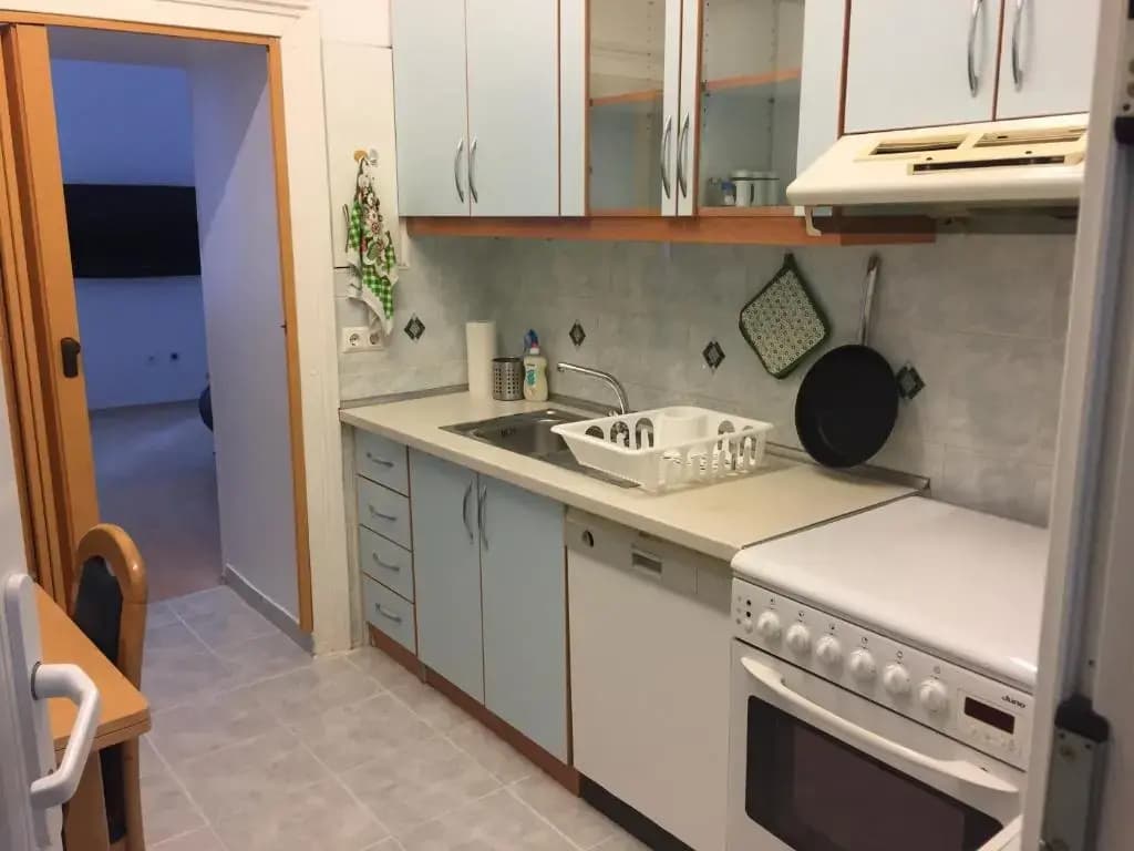 1030 Cozy apartment 2 - 8min to city center - photo 12