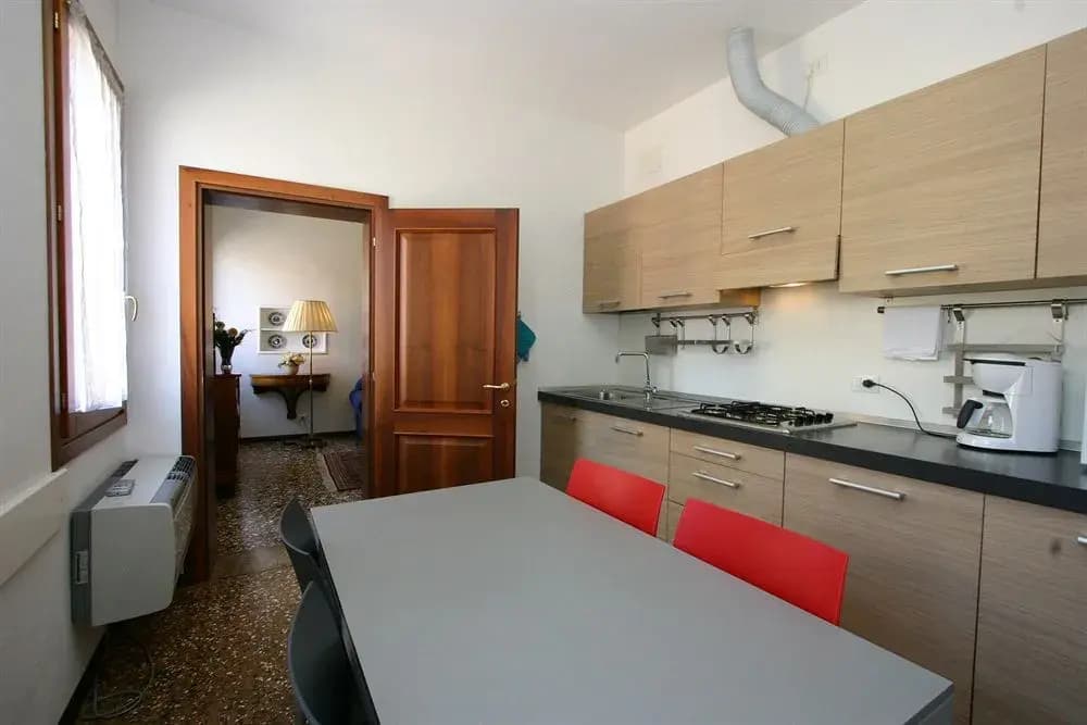 City Apartments - photo 20