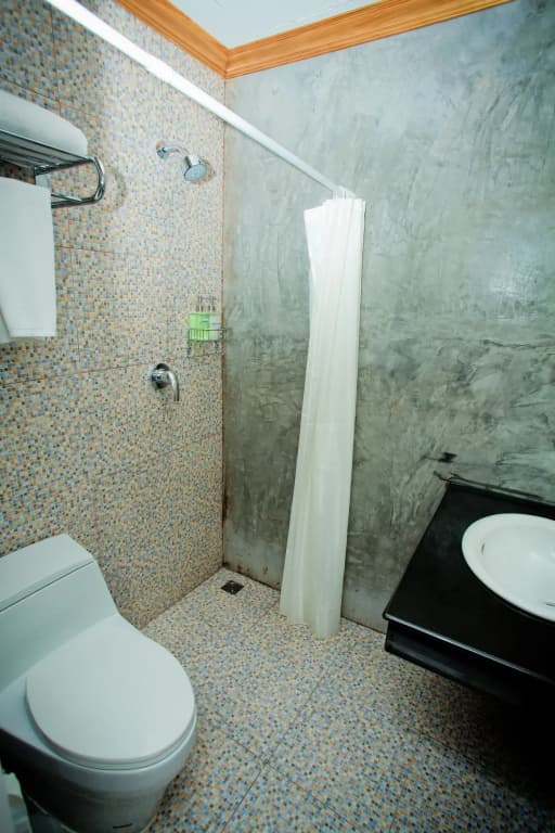 Chaphone Guesthouse - photo 9