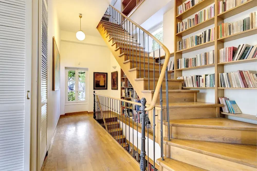 Artistic neoclassical residence - photo 10