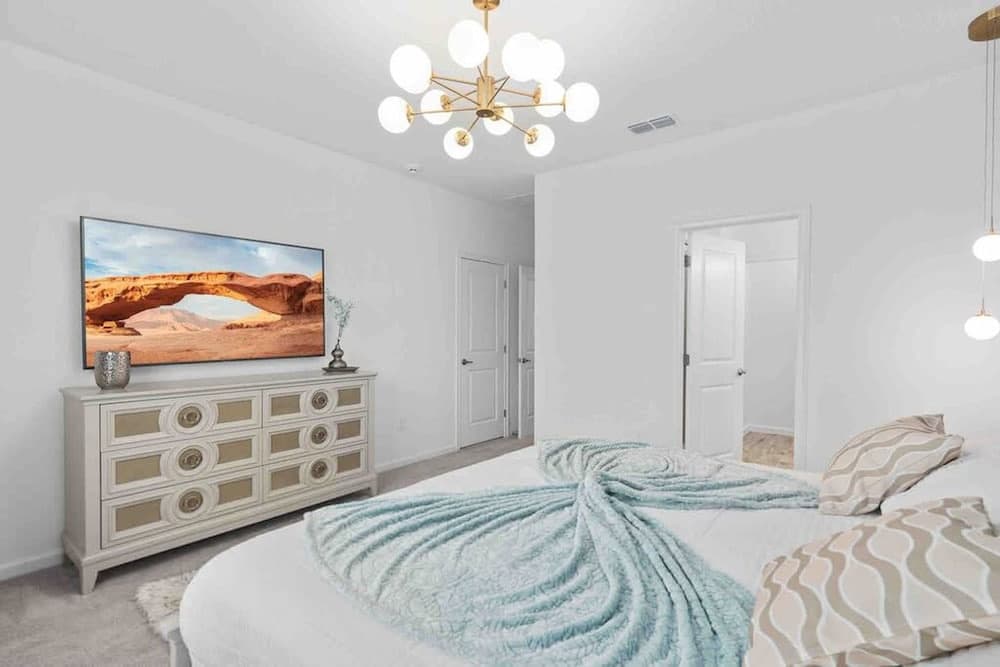 Super Ritzy 9BR 9BA Loft Private Pool - photo 24