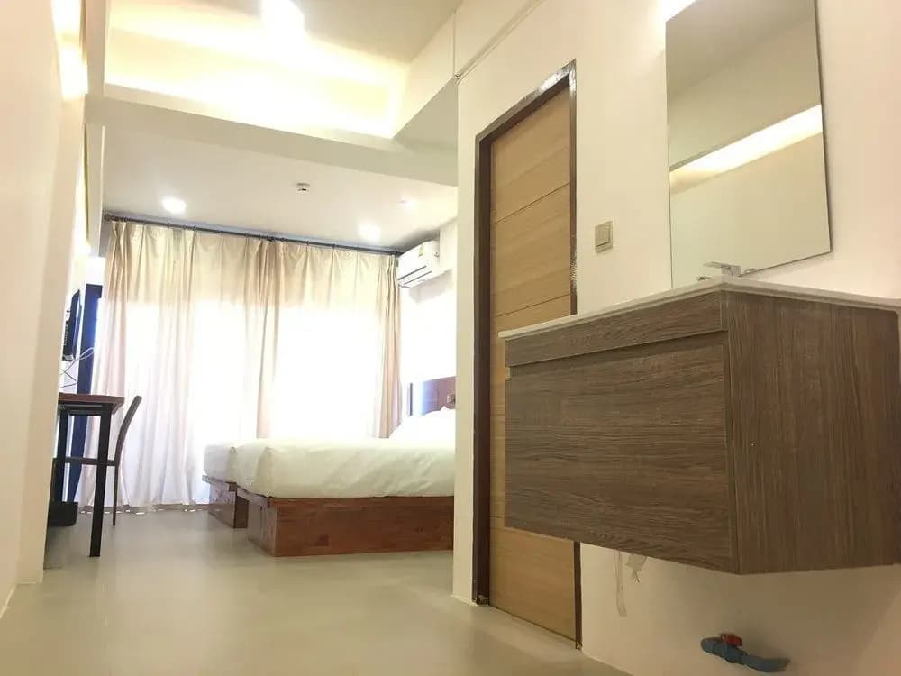 Key Hotel Old City Center - photo 6