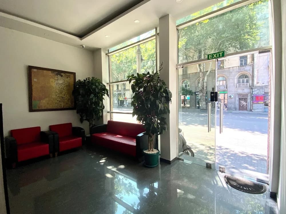 8 Queen Tamar Ave - photo 2