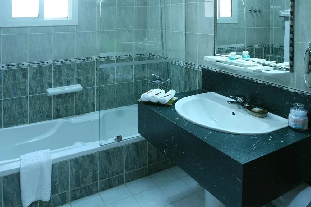 Gulf Paradise Hotel - photo 8