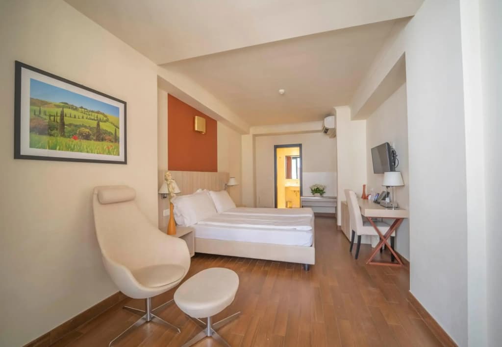 Hotel della Signoria - photo 2