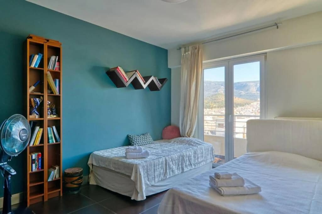 Pristine penthouse with Parthenon view by the pool - photo 5