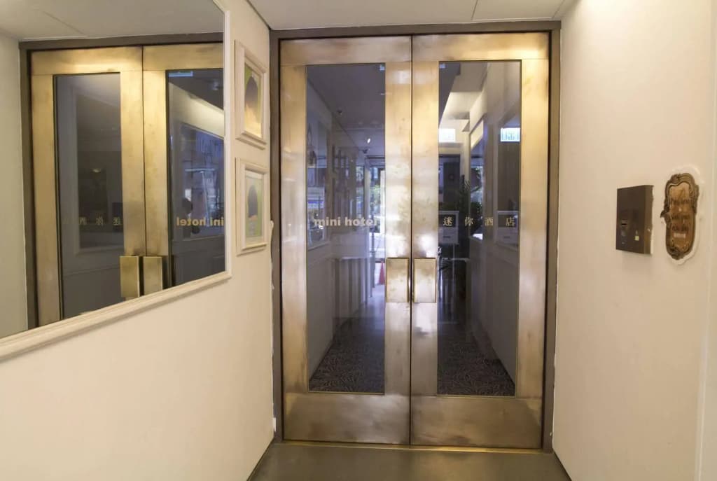 Mini Hotel Causeway Bay Hong Kong - photo 12