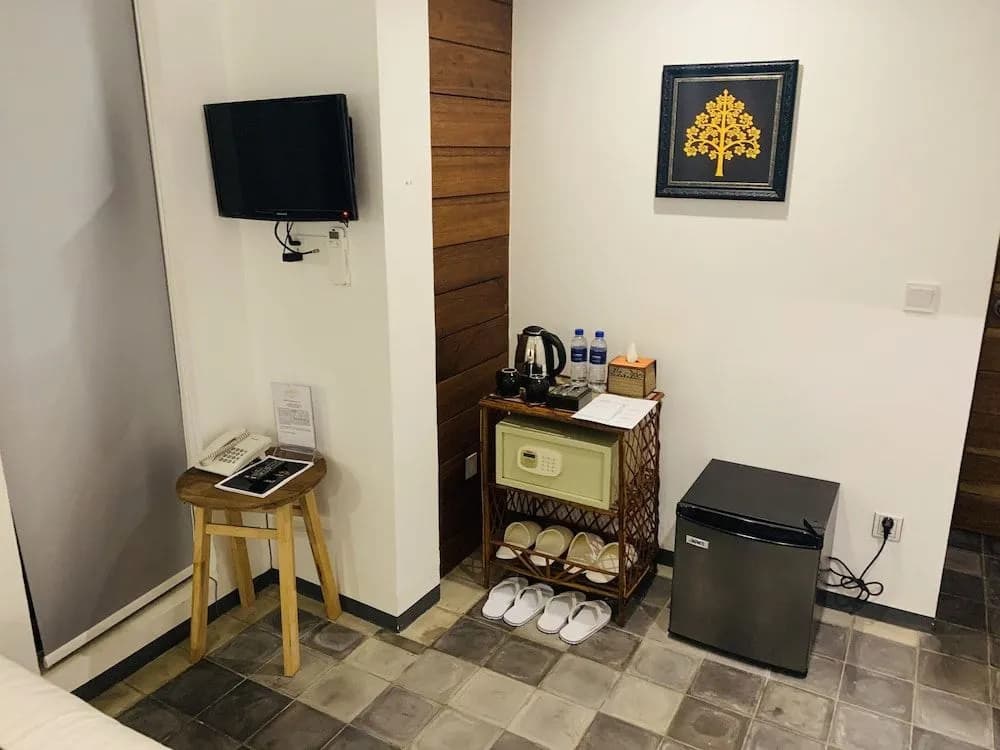 1004 Boutique Hotel - photo 2