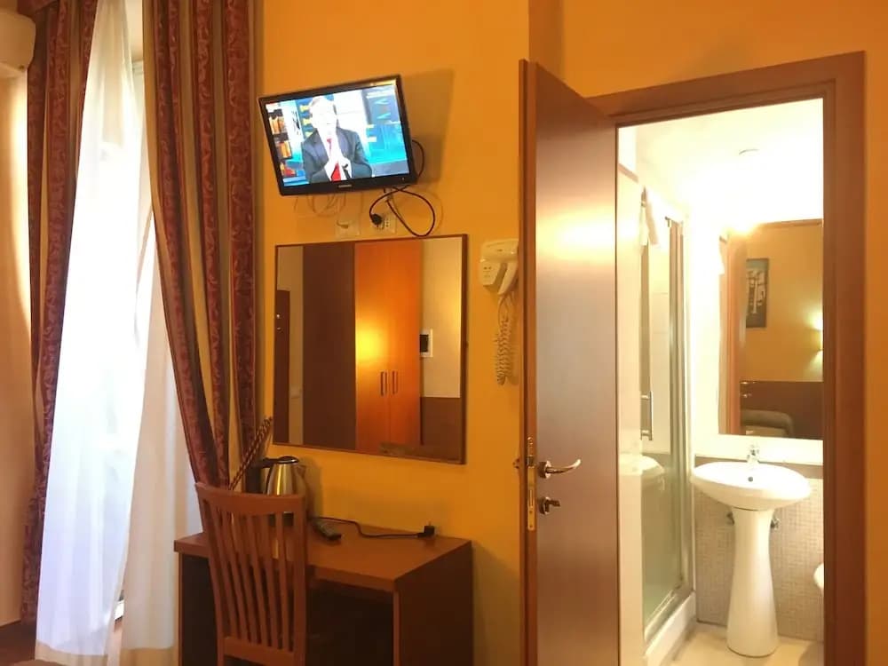 Best Location in Rome - photo 9