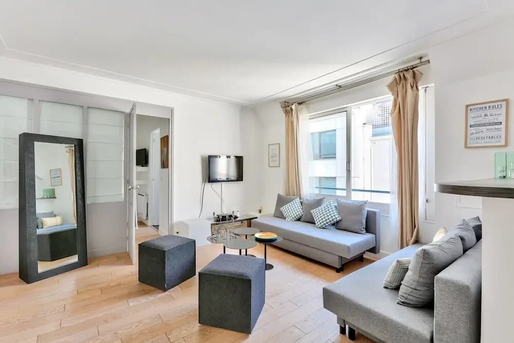 37 - Luxury Flat Montaigne - main photo