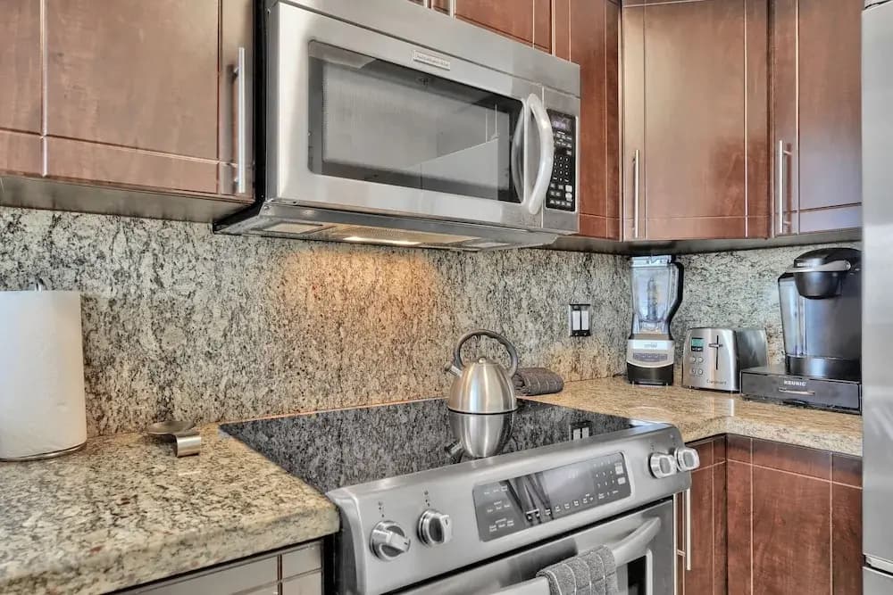 Gorgeous Spacious 2bed Bayview Apartment - photo 21