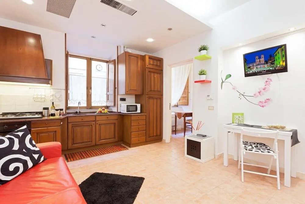Three bedrooms Spagna Apartment - photo 4