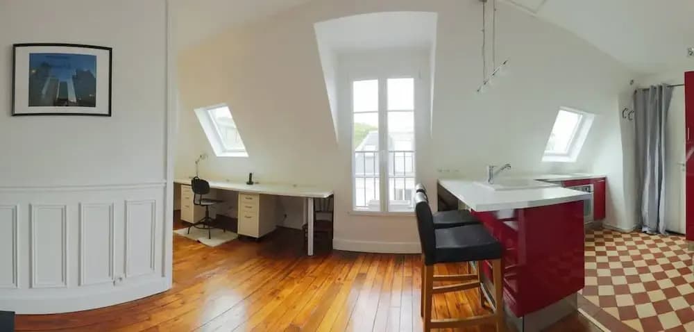 A Cozy Refuge - 18th - Mobility Lease - photo 6
