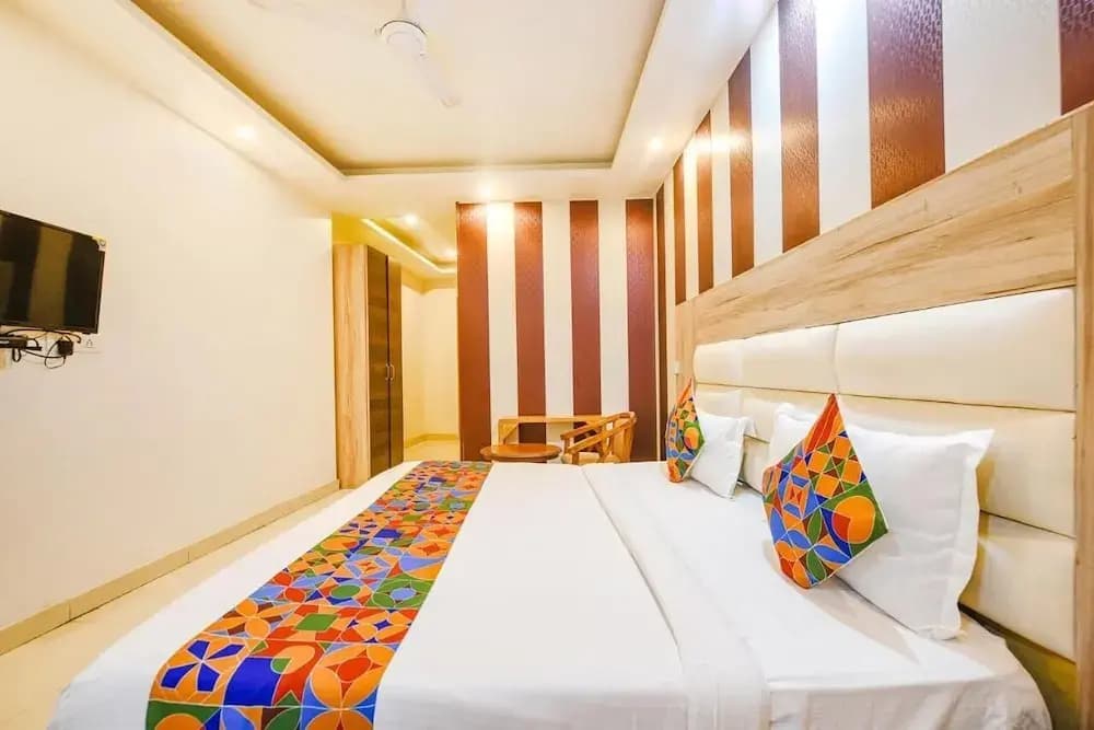 Airport Hotel Mahal - photo 33