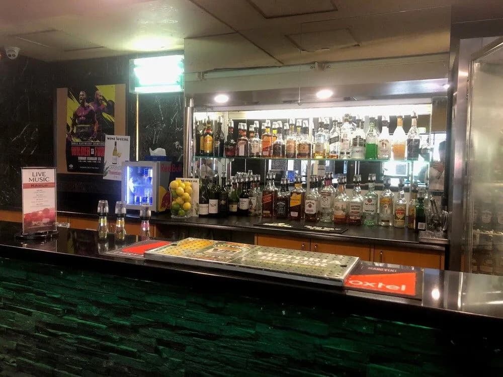 The Sportsman's Hotel - photo 8