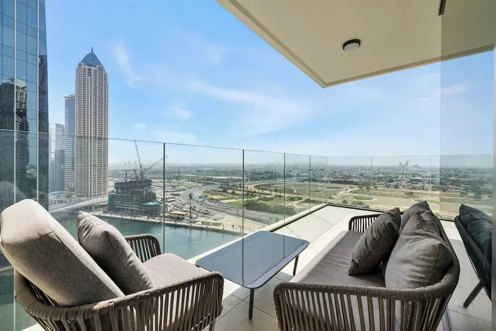 Luxury Suite Canal Views Infinity Pool - photo 6