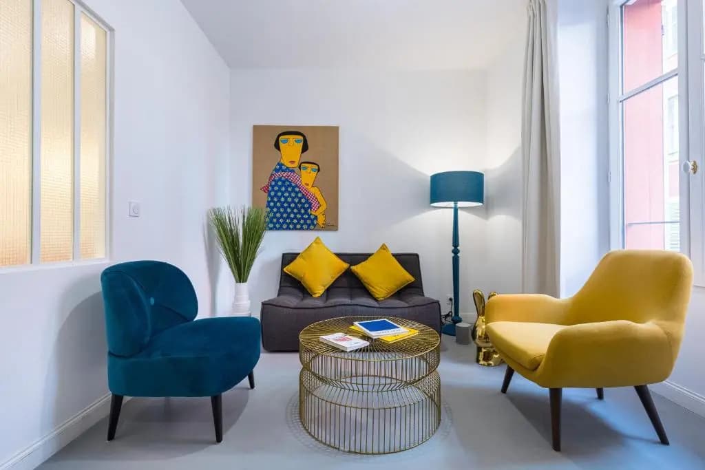 L'Abeille Boutique Apartments - photo 2