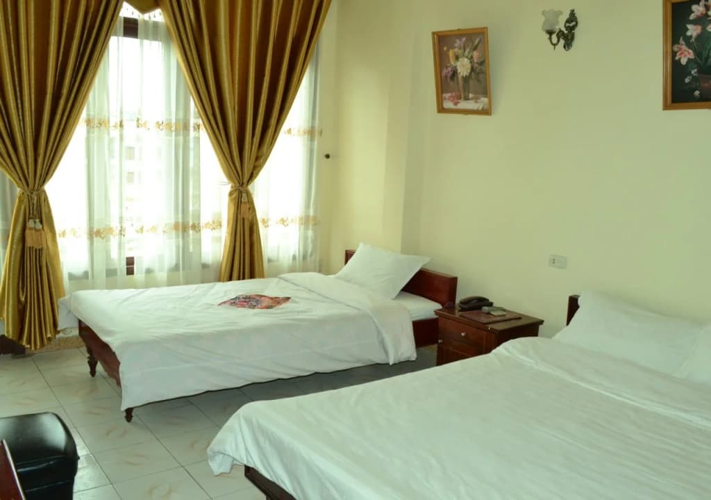 Thuy Linh Hotel Halong - photo 16