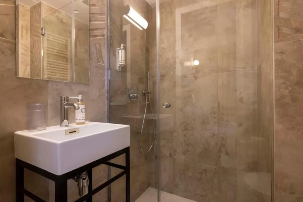 Grand Hotel Leveque - photo 43