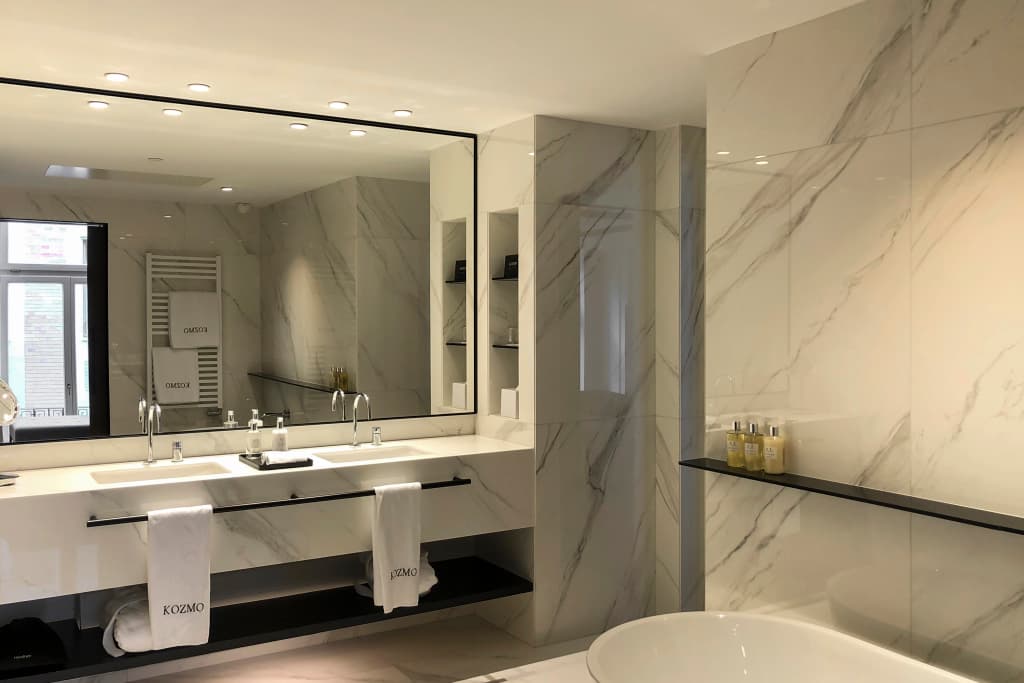 Kozmo Hotel Suites & Spa - Small Luxury Hotels of the World - photo 49