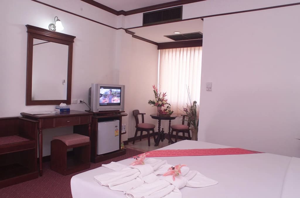 Crystal Hotel Krabi - photo 7