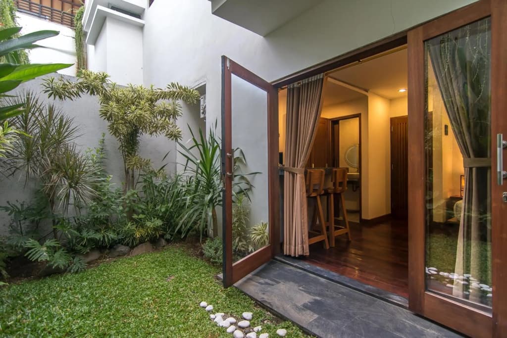 Delu Villas Suite Seminyak - photo 21